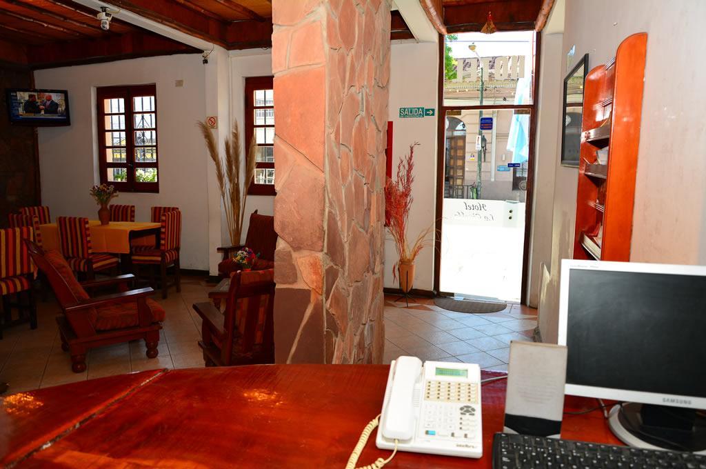 Hotel La Giralda ซัลตา ภายนอก รูปภาพ